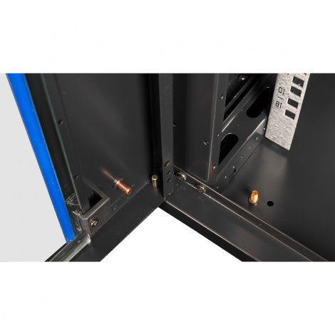 Шкаф 19" телекоммуникационный настенный,  18U 901x600х450 мм, дверь стекло, черный